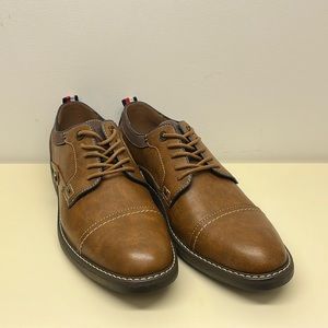 Tommy Hilfiger Brown Leather Dress Shoes Men’s Size 9 (NWOT)